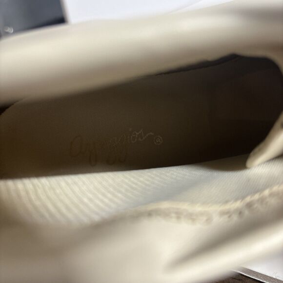 Arpeggios Grenadine Folded Top Flat Leather White Ankle Booties Women’s 8M - Picture 6 of 7